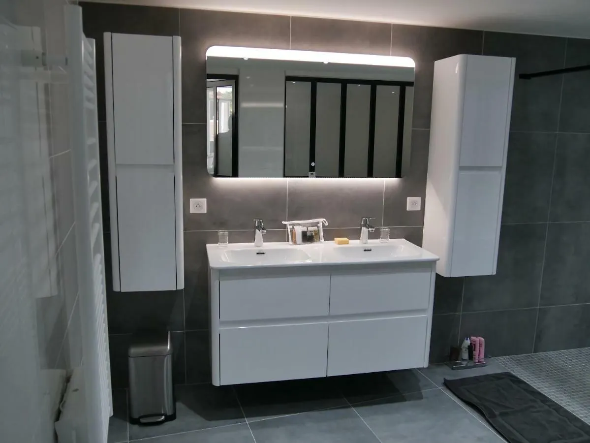 Ferienwohnung Grand Loft Chic Et Moderne, Deco Industrielle Beausoleil Frankreich
