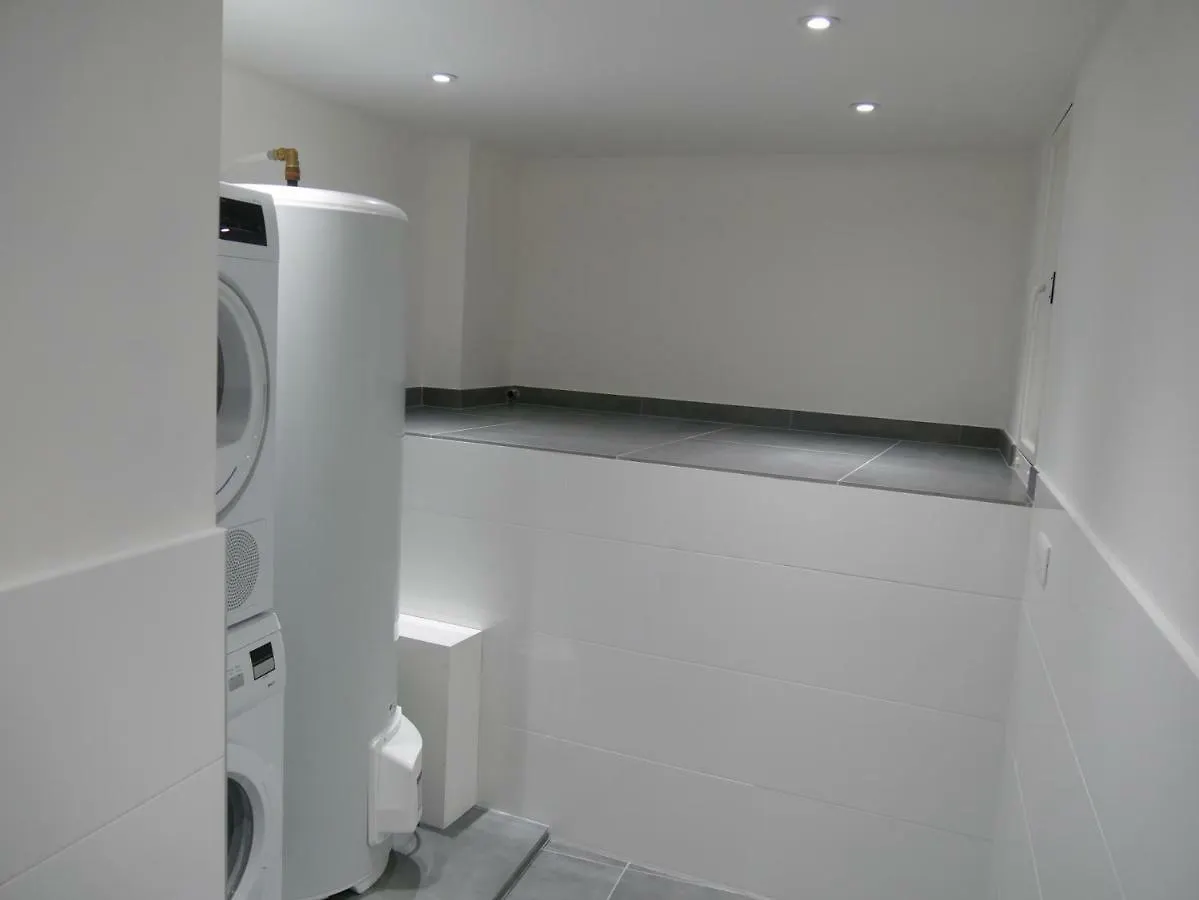 Appartement GRAND LOFT chic et moderne, déco industrielle à Beausoleil 0*,  France