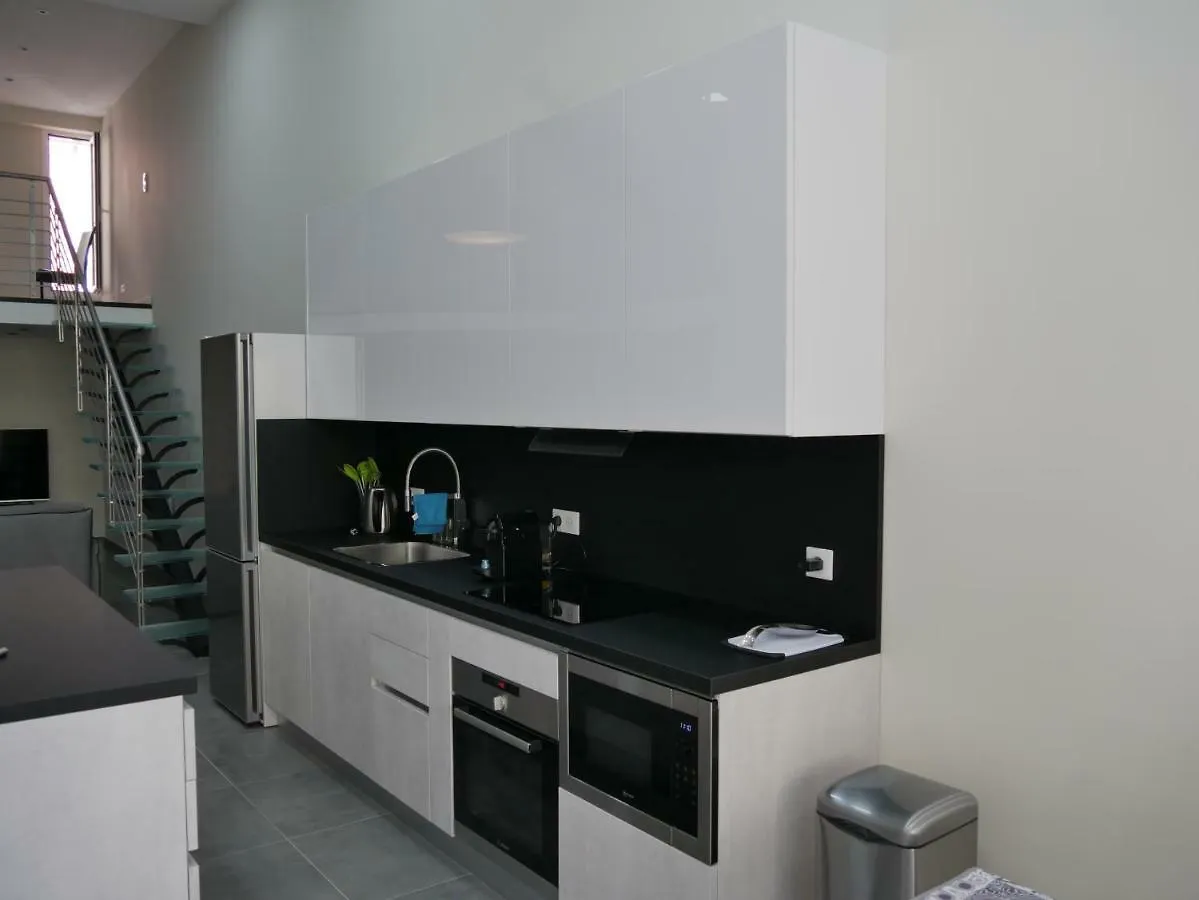 Ferienwohnung Grand Loft Chic Et Moderne, Deco Industrielle Beausoleil
