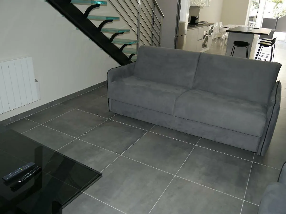 Ferienwohnung Grand Loft Chic Et Moderne, Deco Industrielle Beausoleil Frankreich