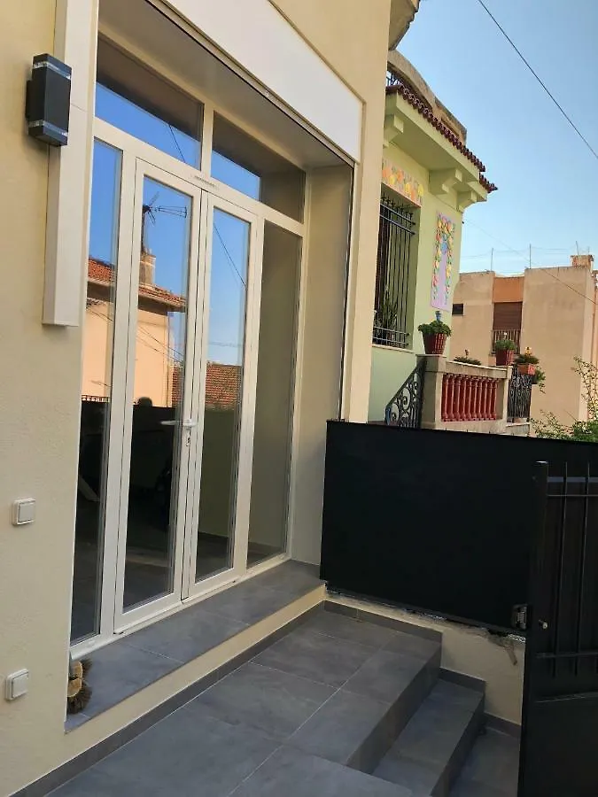 Appartement GRAND LOFT chic et moderne, déco industrielle à Beausoleil